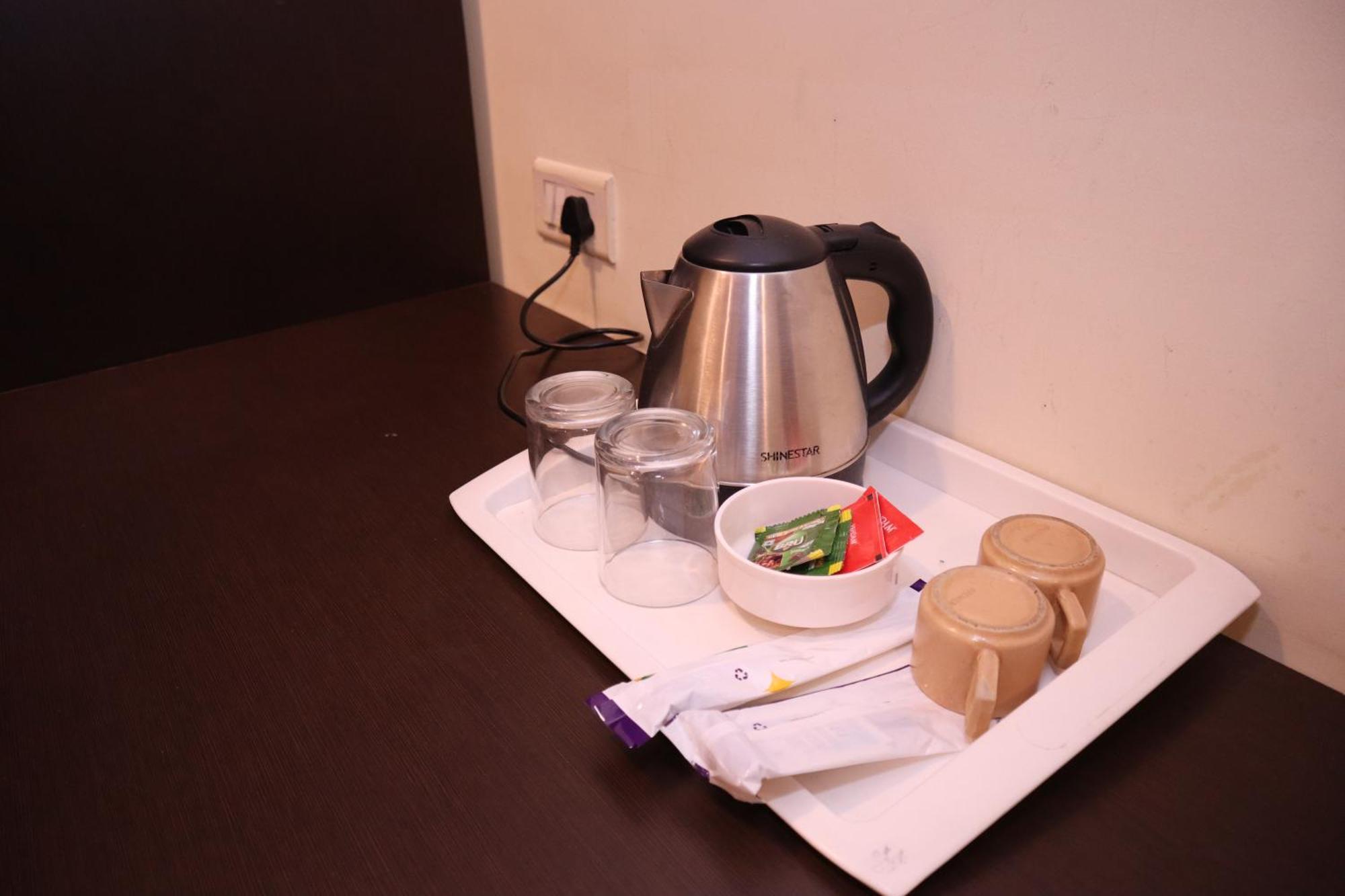 Millennium Plaza Hotel Kammasandra Ngoại thất bức ảnh